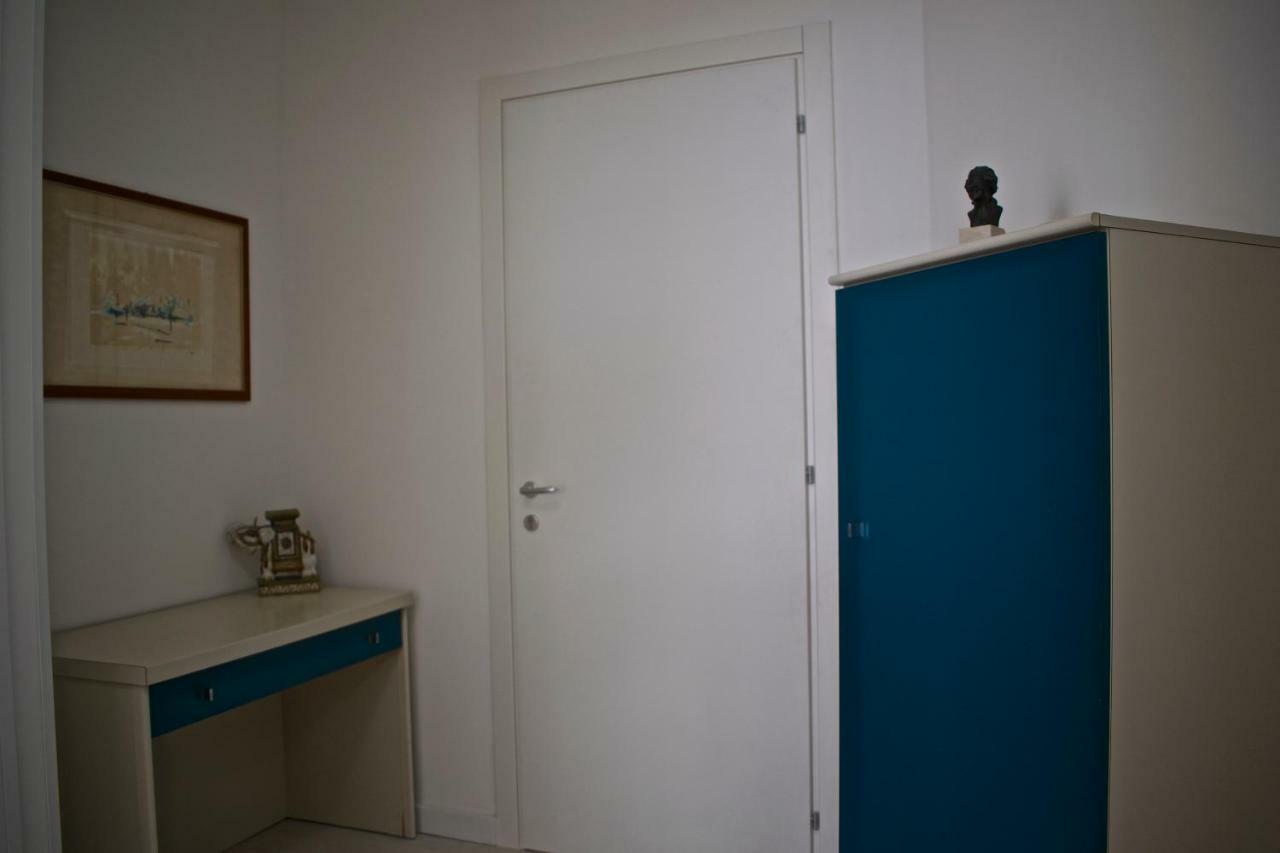 Il Piccolo Attico In Centro Apartment Pozzallo Exterior photo